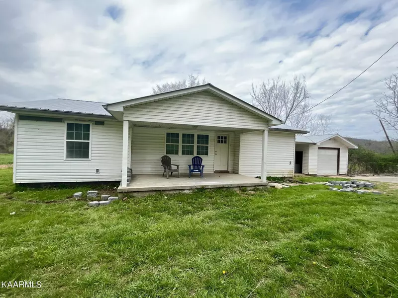 980 Sweetwater Rd, Philadelphia, TN 37846