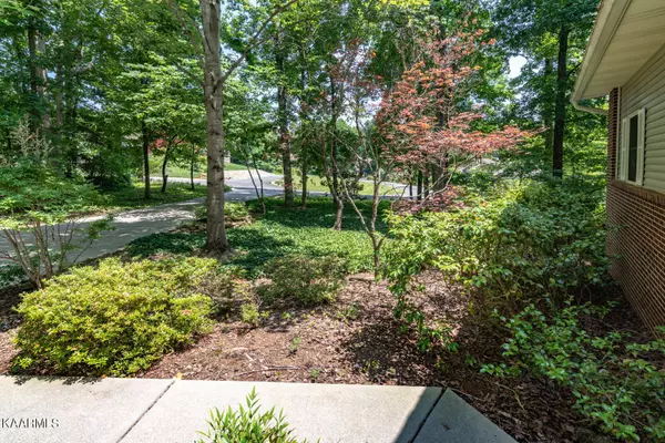 Loudon, TN 37774,125 Chanusi Way