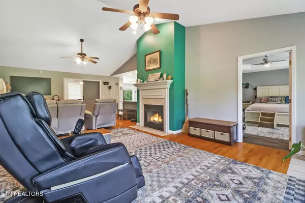 Crossville, TN 38555,203 Locksley Circle