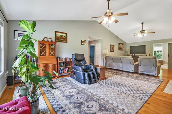 Crossville, TN 38555,203 Locksley Circle