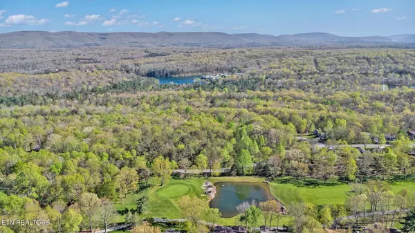 Crossville, TN 38558,165 Brokenwood Lane