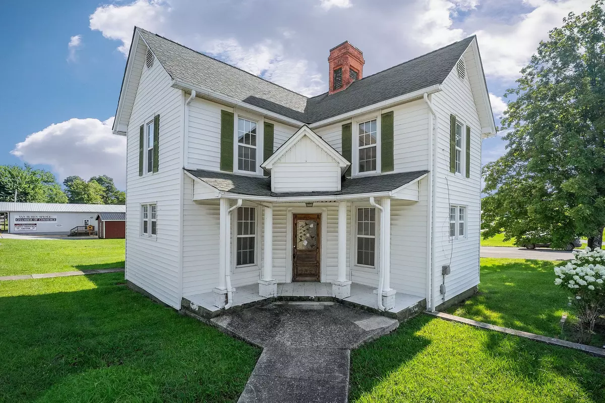 Spencer, TN 38585,15 Spring St