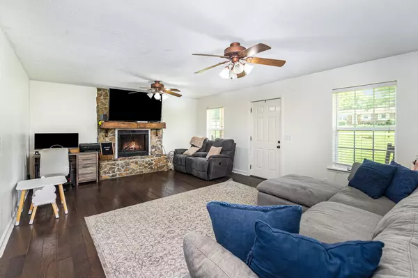 Greenbrier, TN 37073,2116 Old Greenbrier Pike