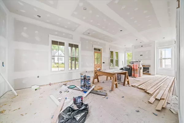 Livingston, TN 38570,200 E Cedar St