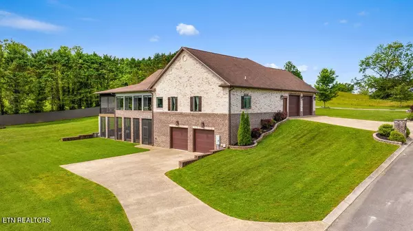 Maryville, TN 37804,118 Rapids Way