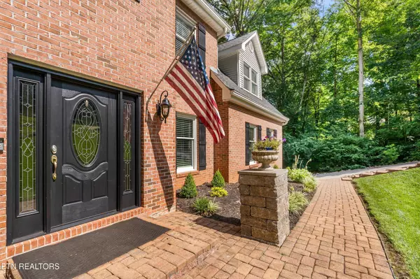Knoxville, TN 37934,415 Moser Lane