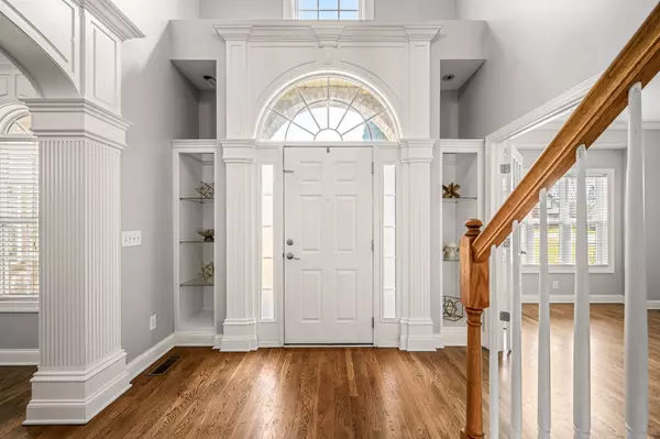 Murfreesboro, TN 37128,5230 Saint Ives Dr