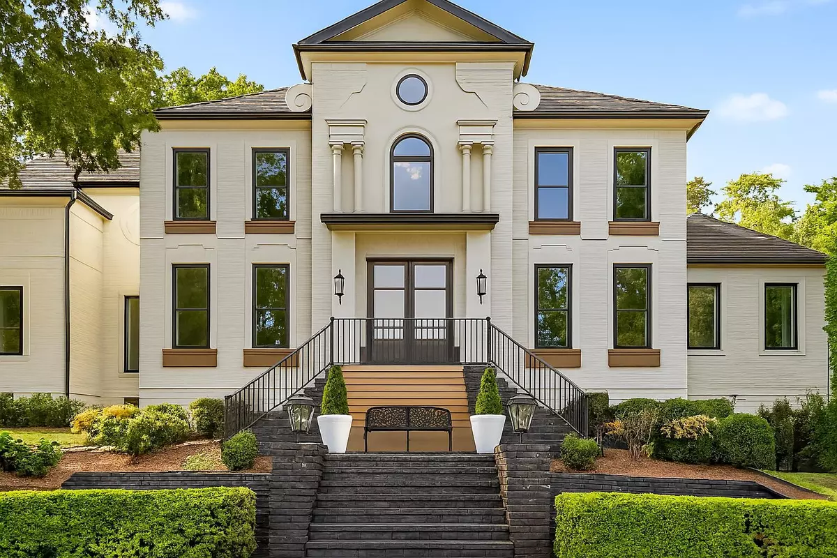 Chattanooga, TN 37405,1103 Centennial Drive