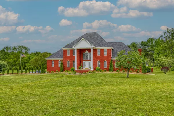 Greenbrier, TN 37073,2025 Grandview Dr