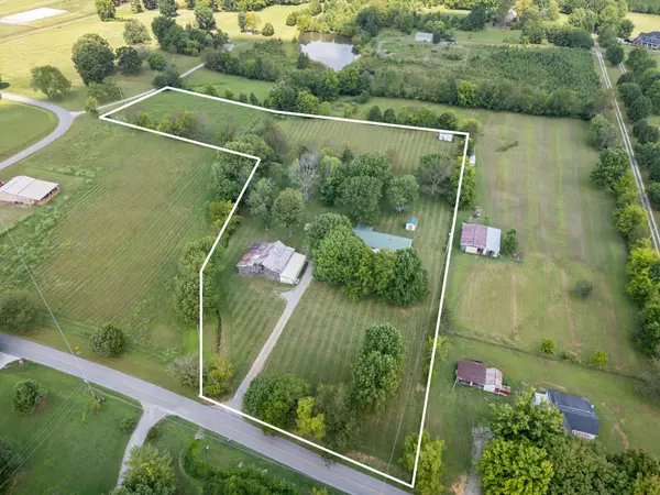 Portland, TN 37148,352 Blue Door Rd