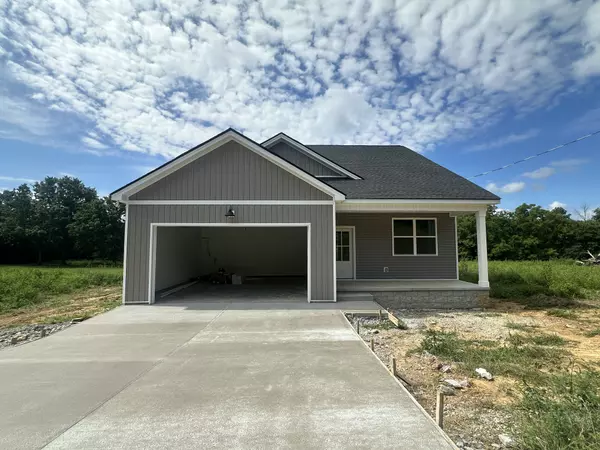 209 Holmes Gap Rd, Brush Creek, TN 38547
