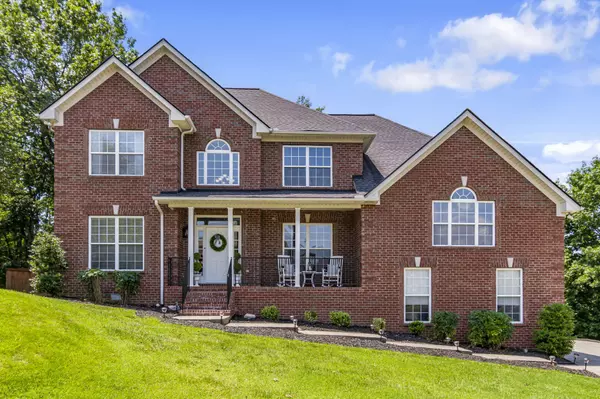 5604 Cedar Rock Dr, Nashville, TN 37211