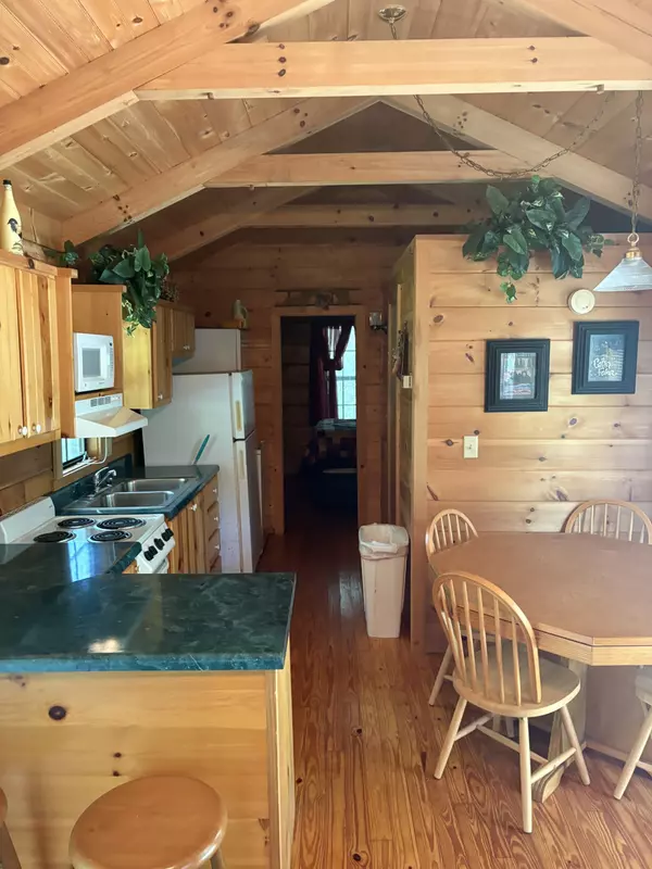 Sevierville, TN 37876,1033 Ridgefield Dr