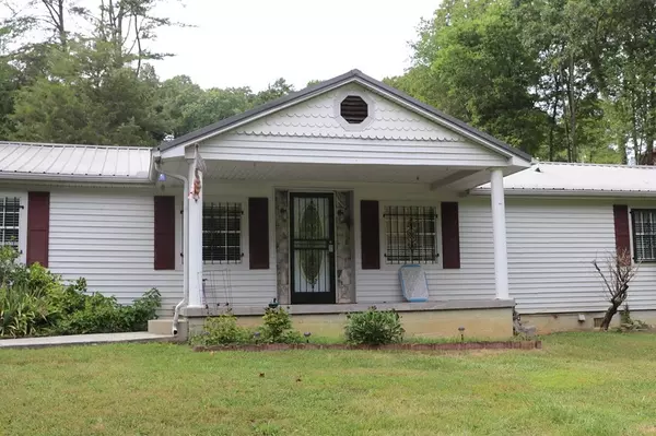 Knoxville, TN 37938,5707 Daniels Rd