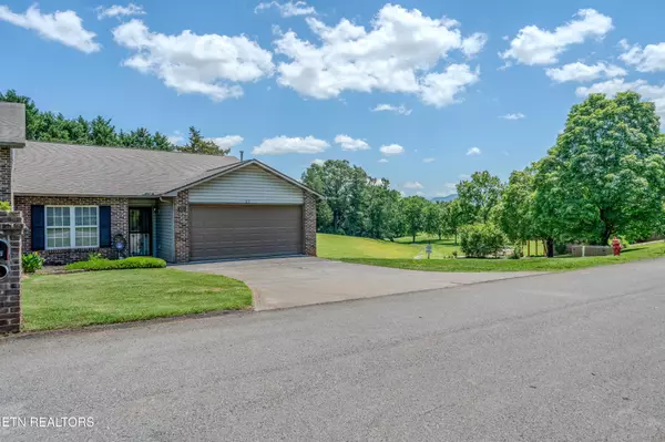 Seymour, TN 37865,327 Villa Drive #327