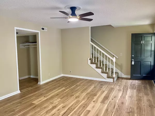 Nashville, TN 37211,5510 Country Dr #22