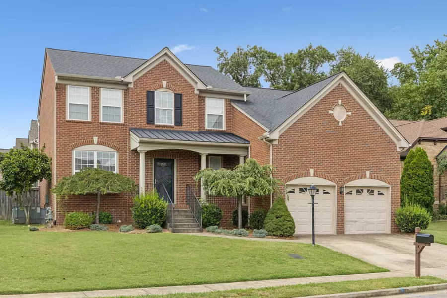 7412 Thornwood Ct, Mount Juliet, TN 37122
