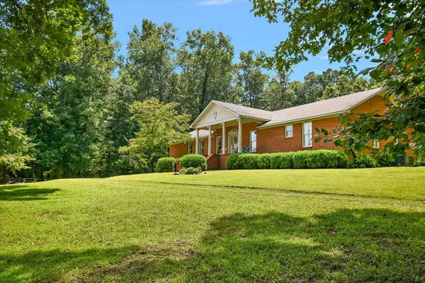 Five Points, TN 38457,729 Rabbit Trail Rd