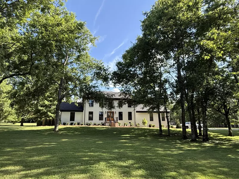 9209 Cherokee Ln, Brentwood, TN 37027