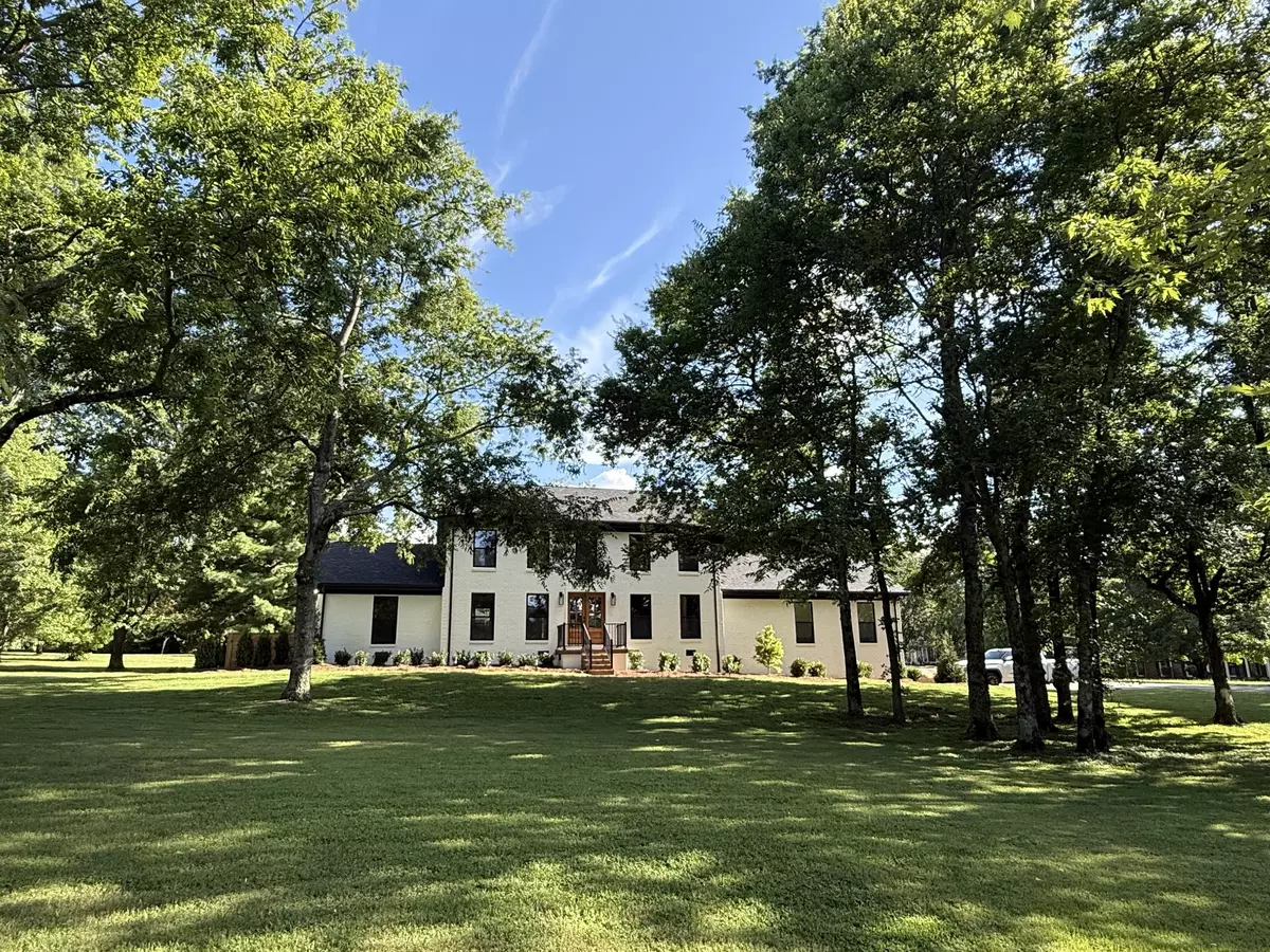 Brentwood, TN 37027,9209 Cherokee Ln