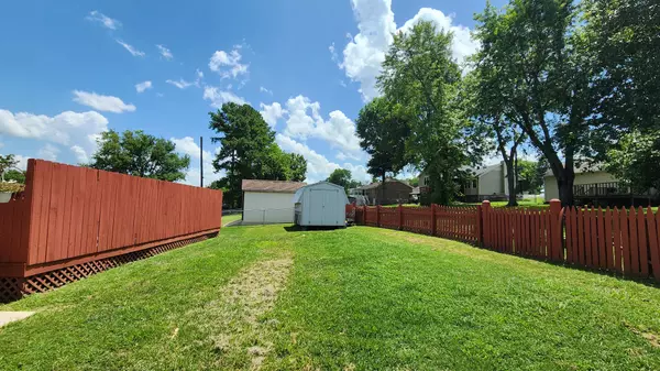 Columbia, TN 38401,5009 Brookside Dr