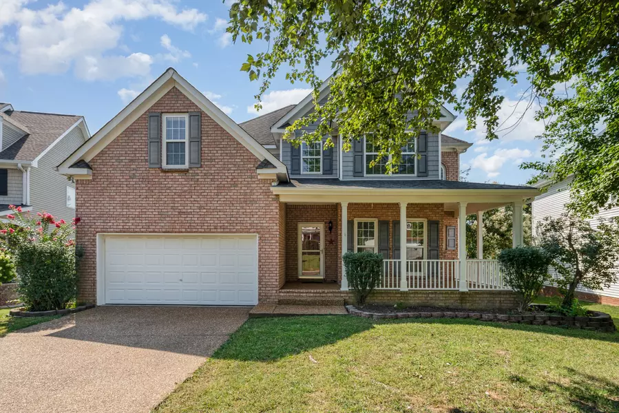 2255 Dewey Dr, Spring Hill, TN 37174