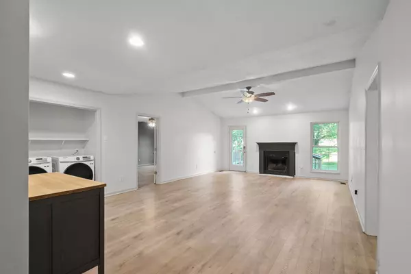 Clarksville, TN 37042,1972 Timberline Way