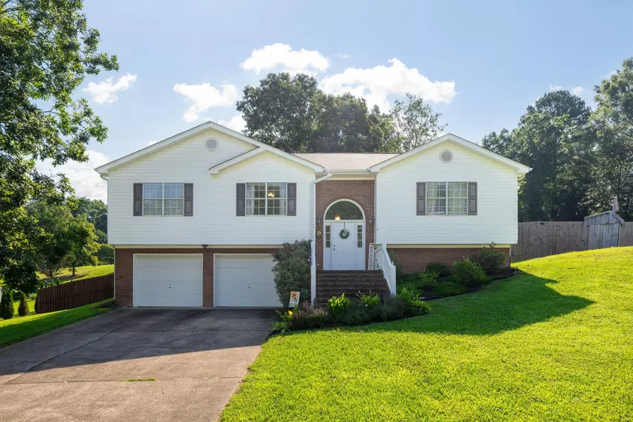 10111 Rolling Wind Drive, Soddy Daisy, TN 37379