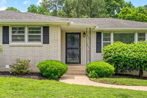 Hendersonville, TN 37075,112 Hickory Heights Dr