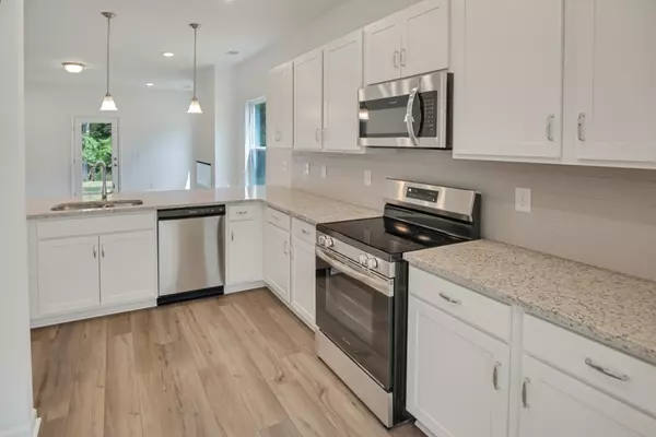 White House, TN 37188,1112 Southerlynn Dr