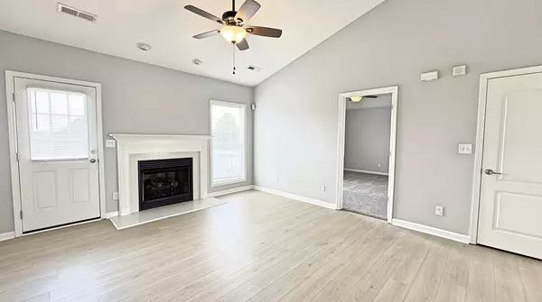 Clarksville, TN 37040,3725 S Jot Dr