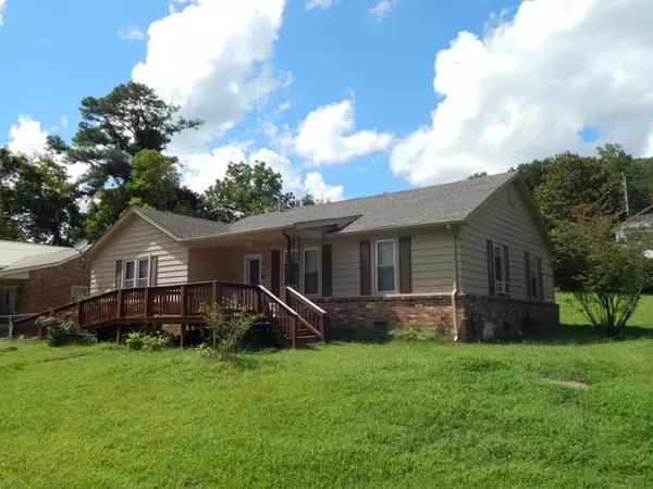 Waynesboro, TN 38485,408 Poplar St
