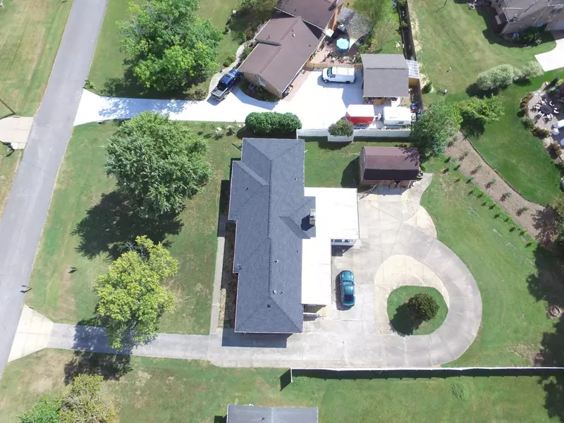 130 Chiroc Rd, Hendersonville, TN 37075