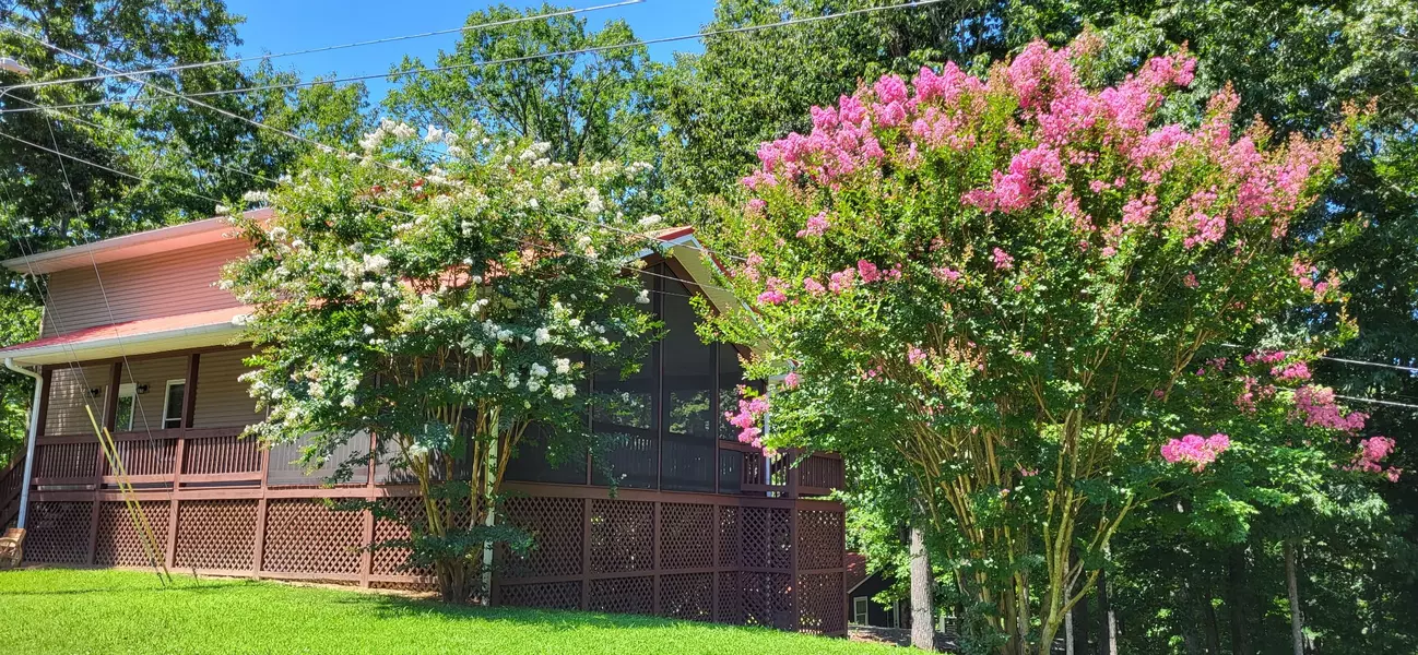115 Lakeview Pl, Smithville, TN 37166