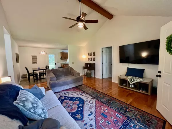 Cottontown, TN 37048,113 Guill Ln