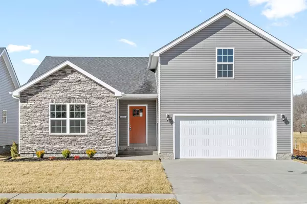 386 Pinkston Ct, Clarksville, TN 37040