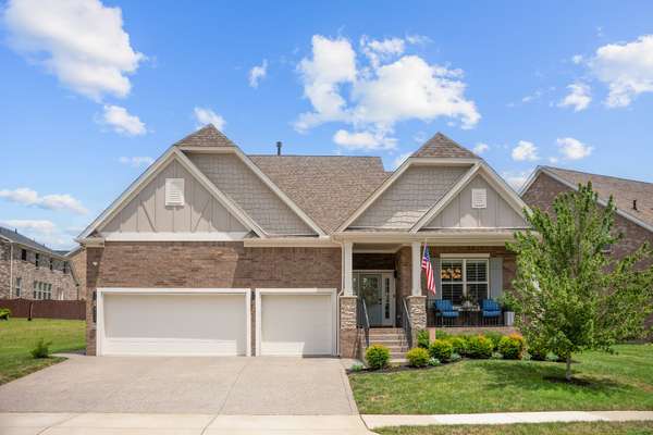 9028 Grayson Cir, Mount Juliet, TN 37122