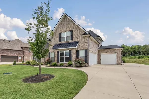 2802 Ella Louise Lane, Murfreesboro, TN 37130