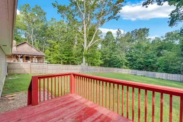 Crossville, TN 38572,2423 Whitehorse Dr