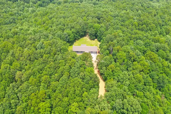 Dover, TN 37058,212 Skyline Rdg