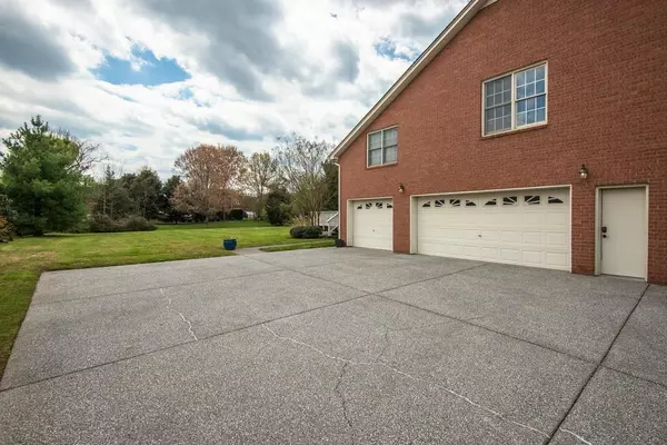 Nashville, TN 37221,605 Sparrow Ct
