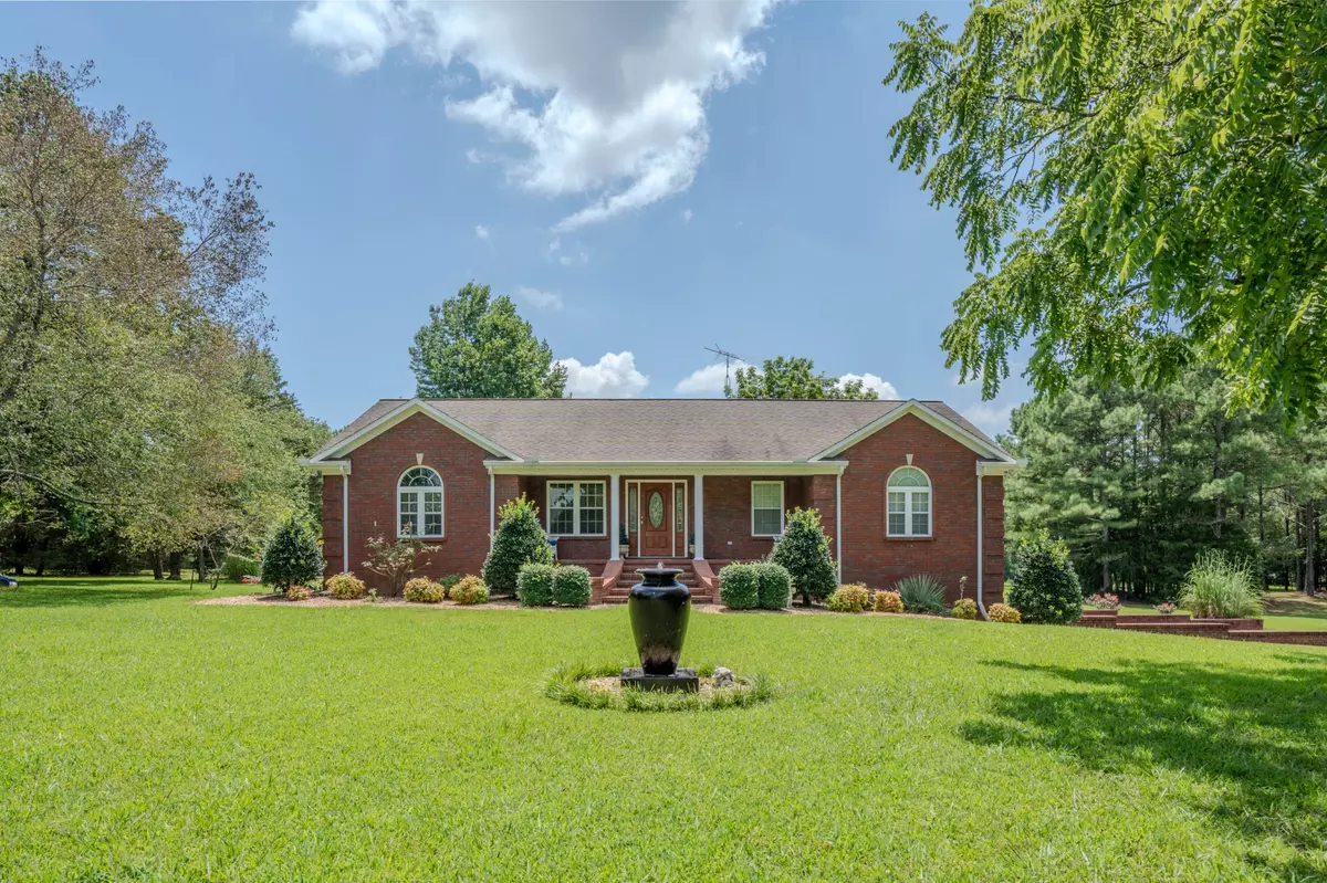 Leoma, TN 38468,2545 Fall River Rd
