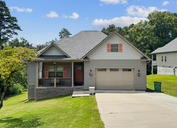 309 Autumn Avenue, Rossville, GA 30741