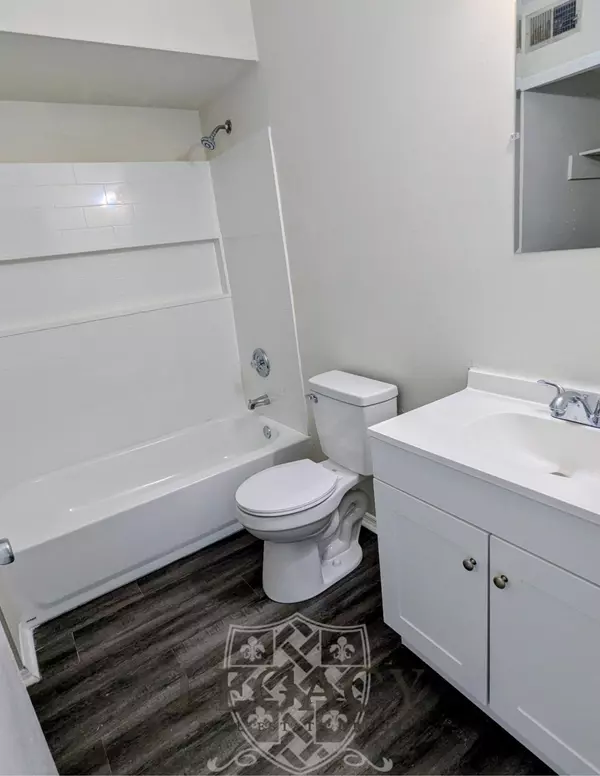 Nashville, TN 37217,918 Coarsey Dr