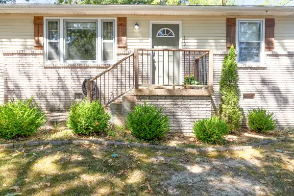 Dickson, TN 37055,110 Oak Park Dr