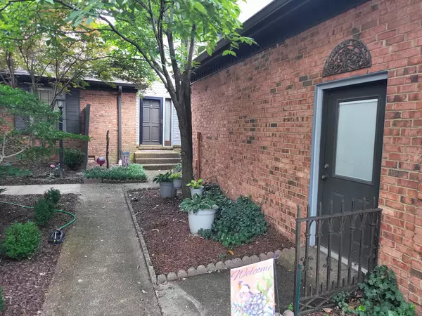 Brentwood, TN 37027,142 Hearthstone Manor Cir