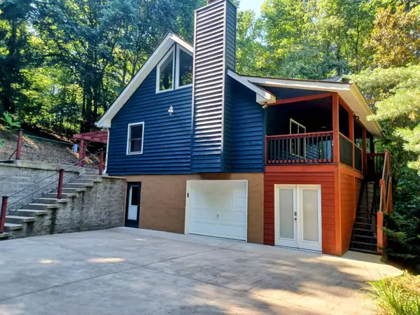 1105 Blackburn Dr, Kingston Springs, TN 37082