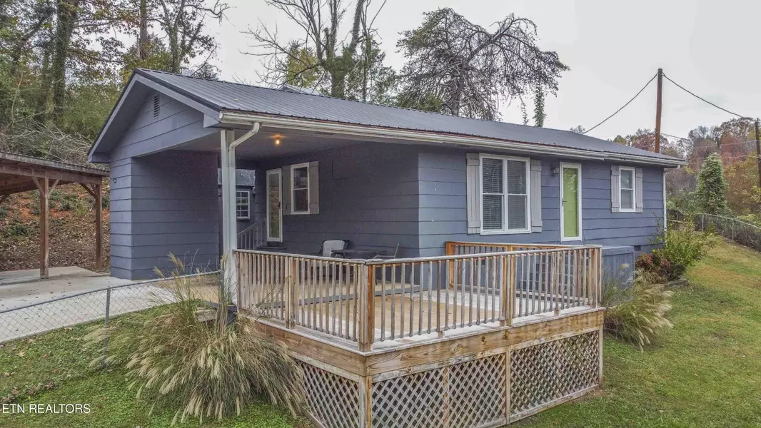 102 Georgia Lane, Kingston, TN 37763