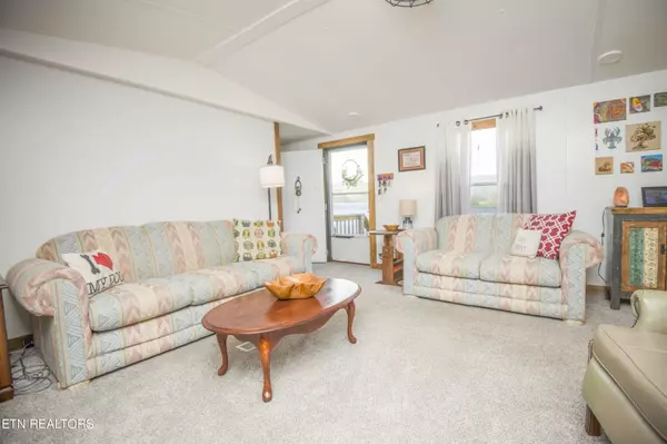 Rockwood, TN 37854,1610 Post Oak Valley Rd