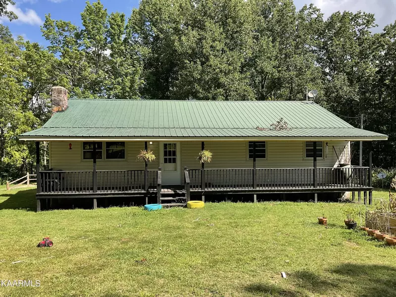 248 Garlon Price Rd, Rockwood, TN 37854